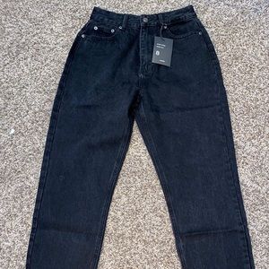 Black mom jeans